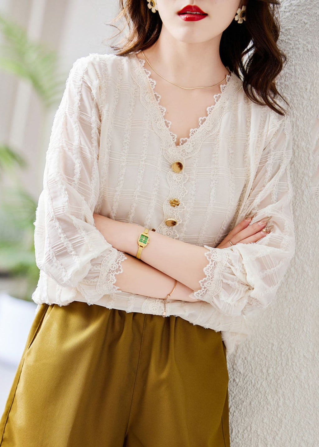 Polished Shirt with an Effortless Classic Look