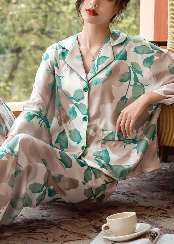 Vintage Style Garment with a Modern Fit