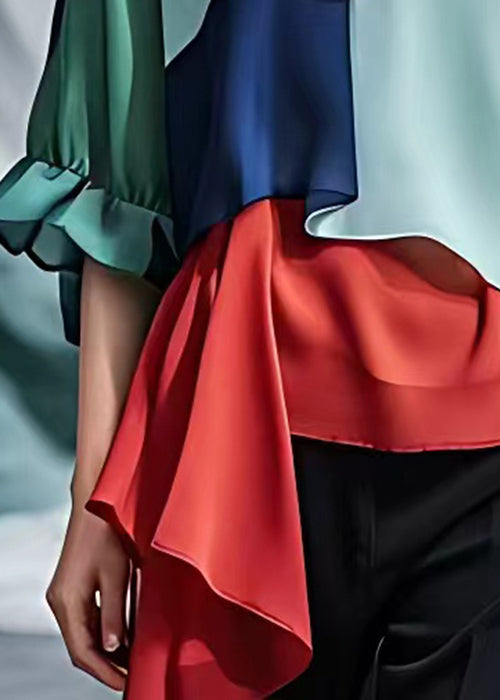Well Tailored Top with a Graceful Silhouette