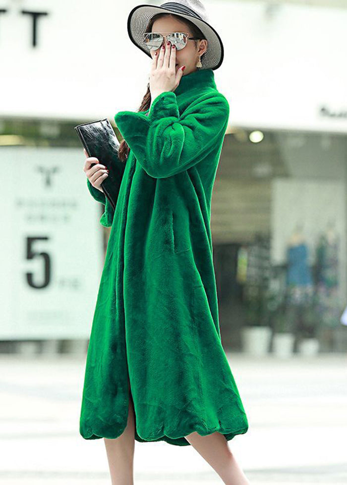 Elegantly Styled Coat for Everyday Wear