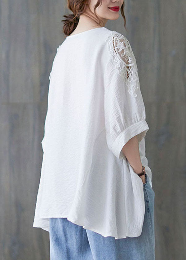 Classic Vintage Shirt with a Flattering Fit