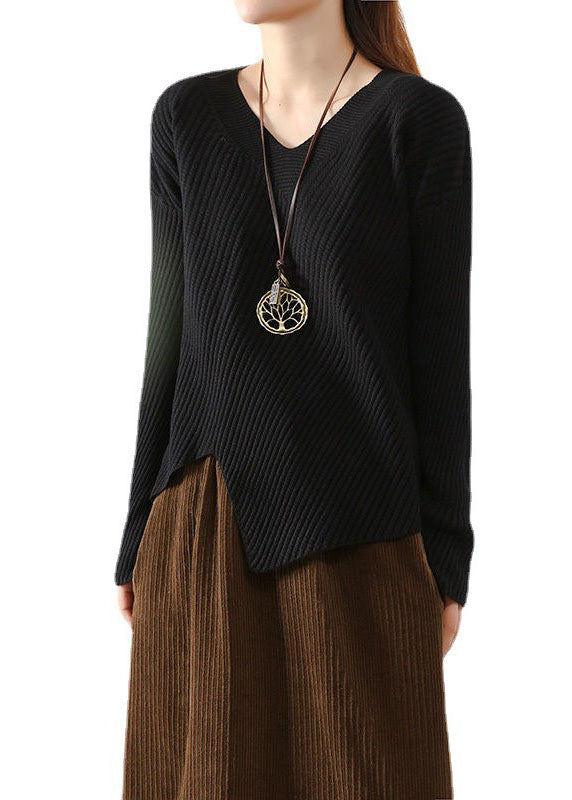Effortlessly Elegant Sweater with a Timeless Design