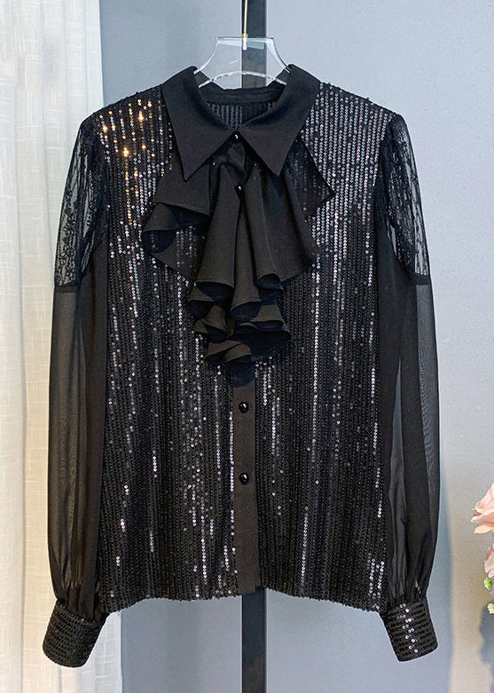 Sophisticated Blouse with a Clean Classic Look