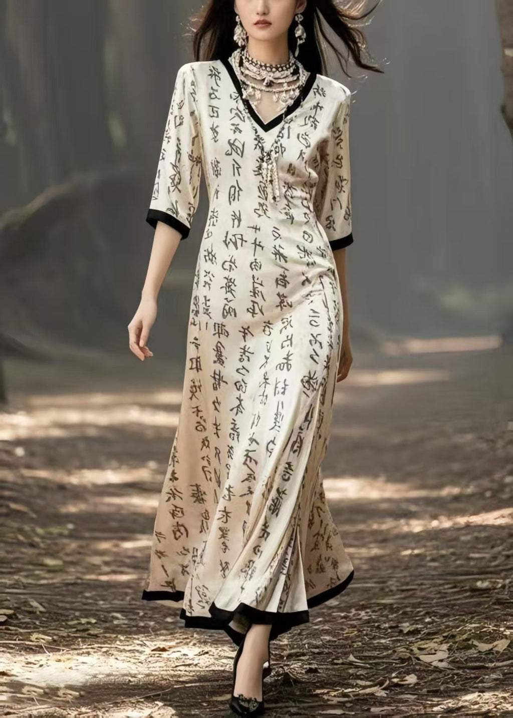 Effortlessly Elegant Dress with a Timeless Design