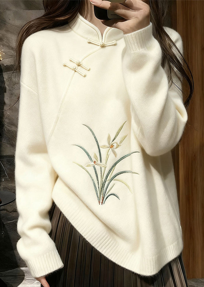Elegantly Styled Sweater for Everyday Wear