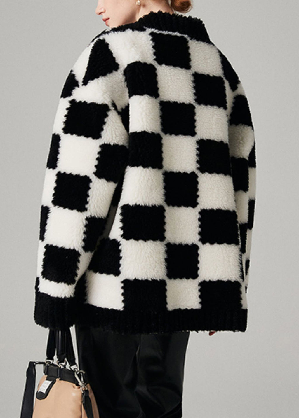 Gracefully Styled Coat for Any Occasion