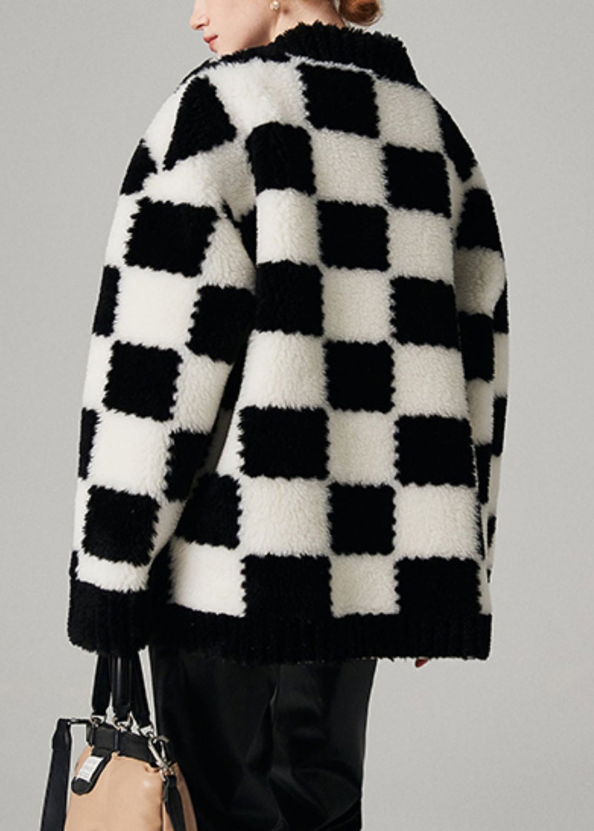Gracefully Styled Coat for Any Occasion
