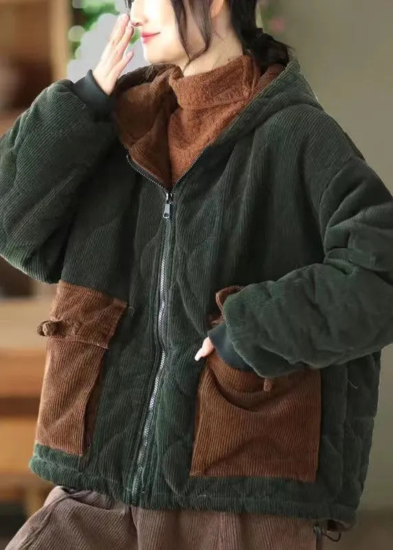 Effortlessly Elegant Jacket with a Timeless Design