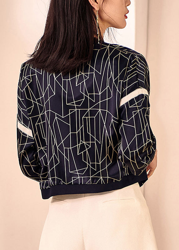 Elegantly Styled Coat for Everyday Wear