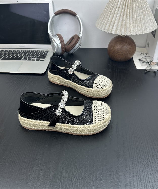Graceful Orthopedic Shoes for Modern Look