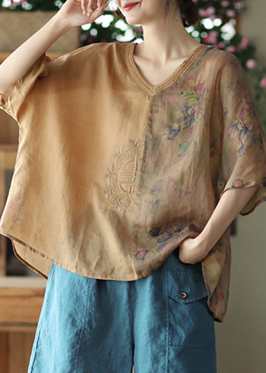 Classic Vintage Shirt with a Flattering Fit