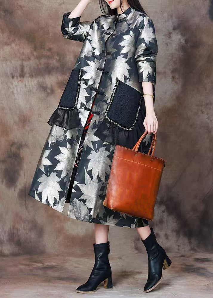 Classic Vintage Coat with a Flattering Fit