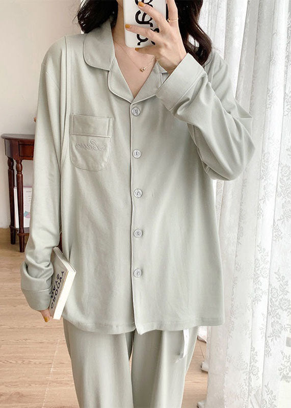 Vintage Style Garment with a Modern Fit