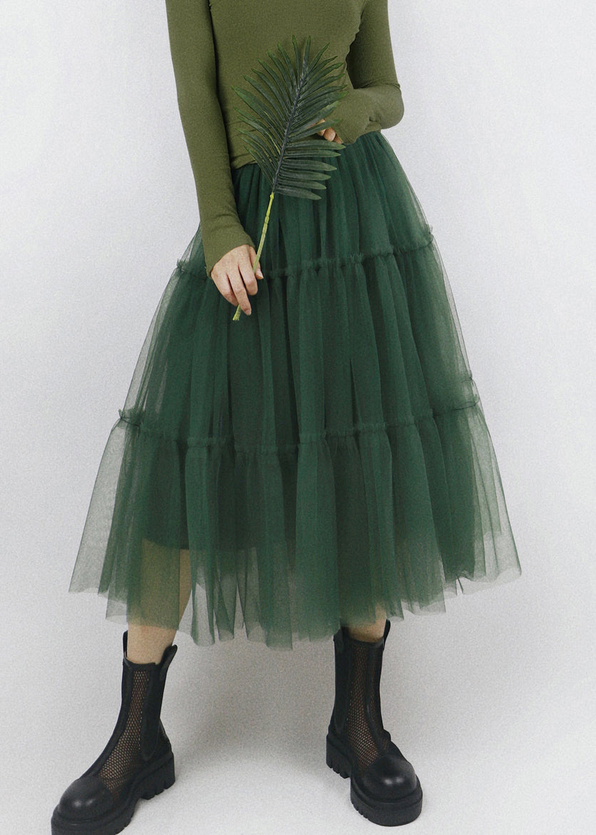 Effortlessly Elegant Garment with a Timeless Design