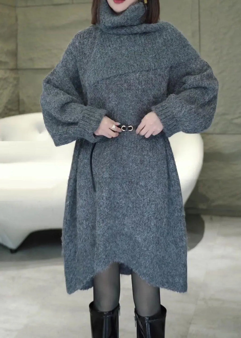Classic Vintage Sweater with a Flattering Fit