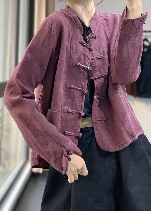 Well Tailored Coat with a Graceful Silhouette