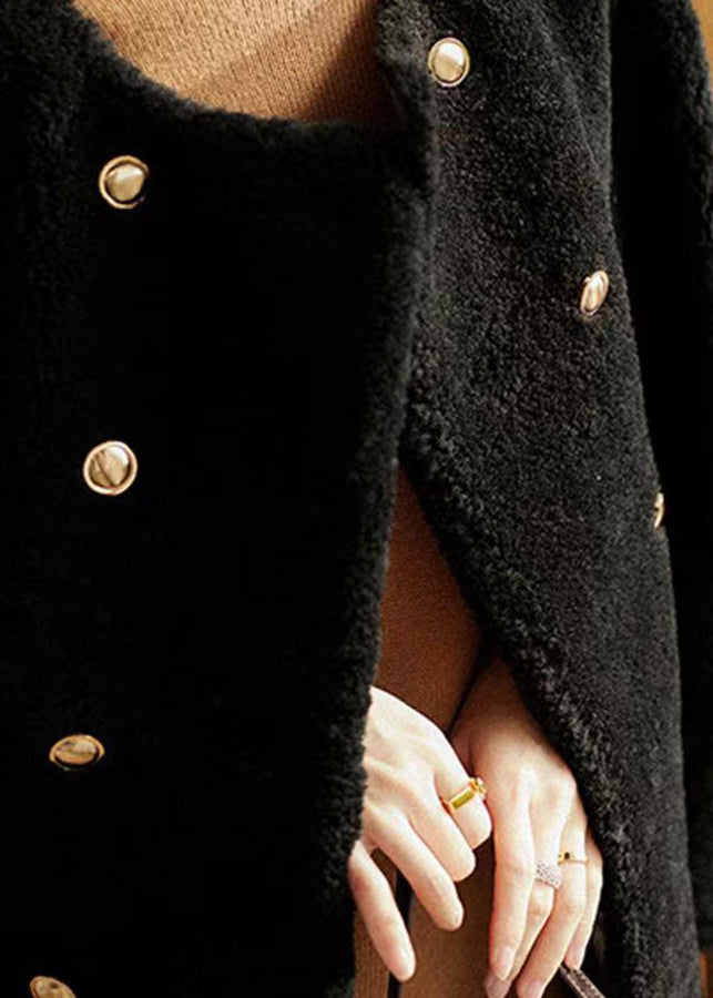 Classic Vintage & Enduringly Stylish Coat