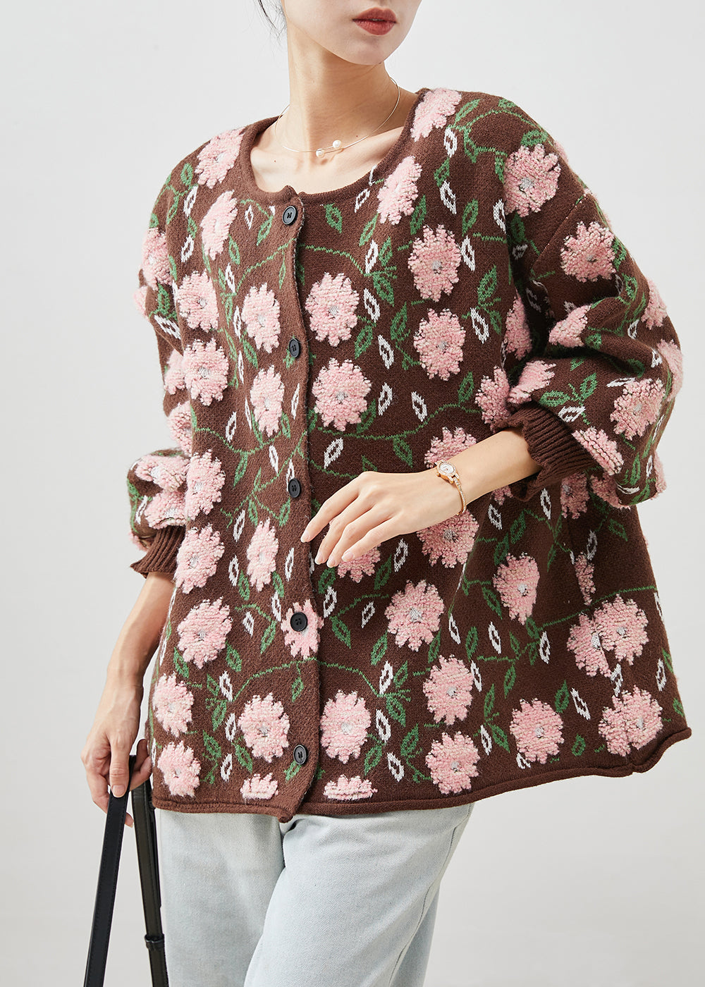 Beautifully Crafted Cardigan in a Classic Style