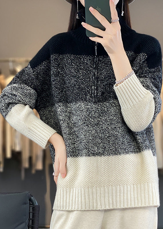 Well Tailored Sweater with a Graceful Silhouette