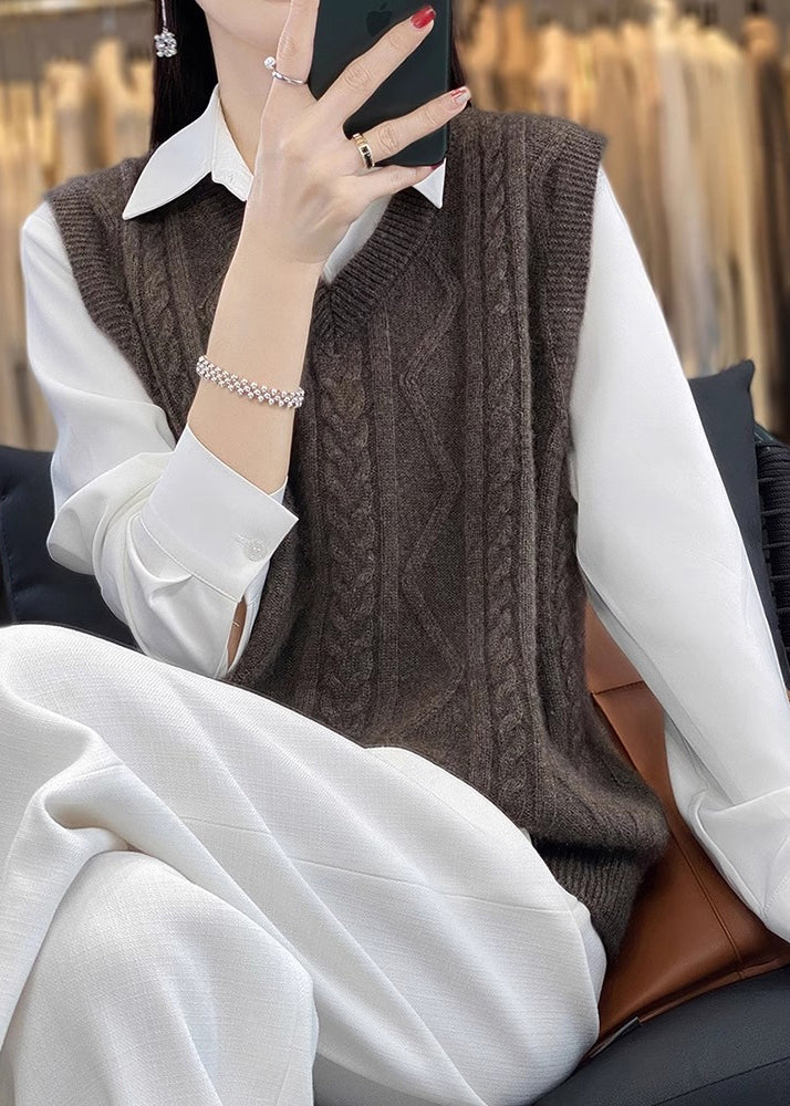Effortlessly Elegant Coat with a Timeless Design