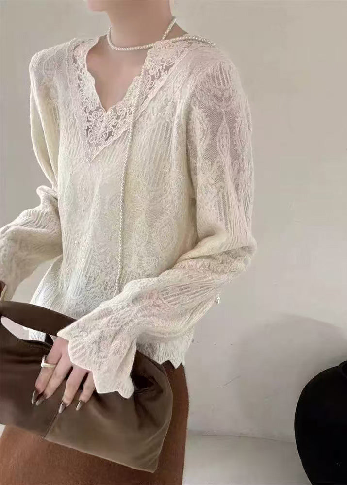 Classic Vintage Top with a Flattering Fit