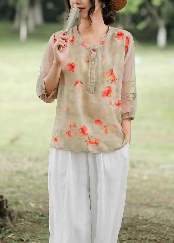 A Vintage Style Shirt with Delicate Timeless Details
