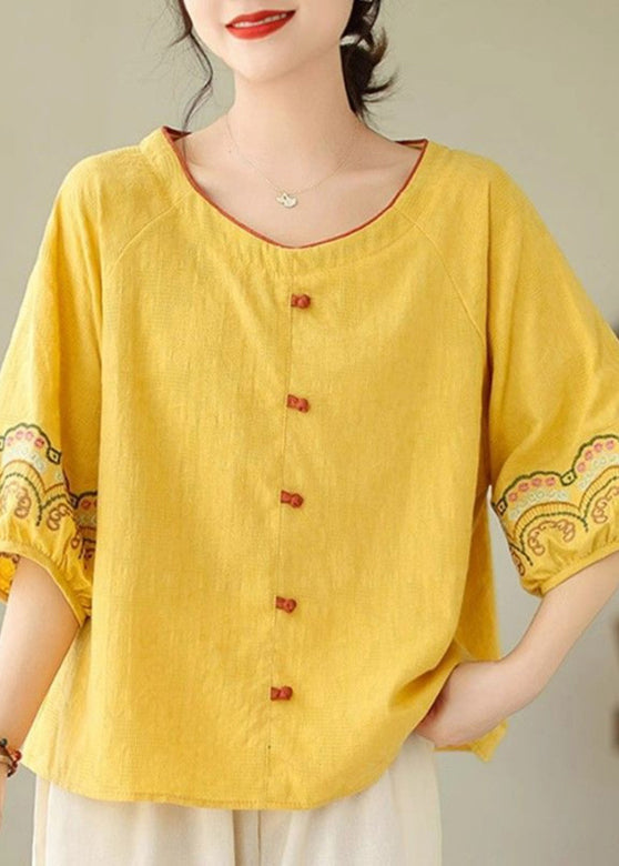Elegantly Styled Shirt for Everyday Wear
