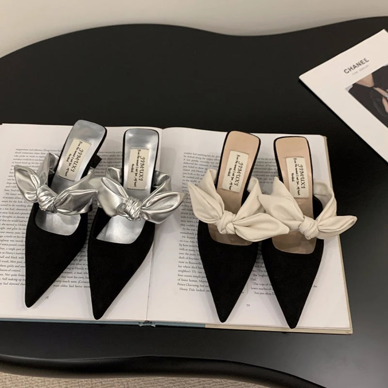 Chic Orthopedic Mules with Unique Design
