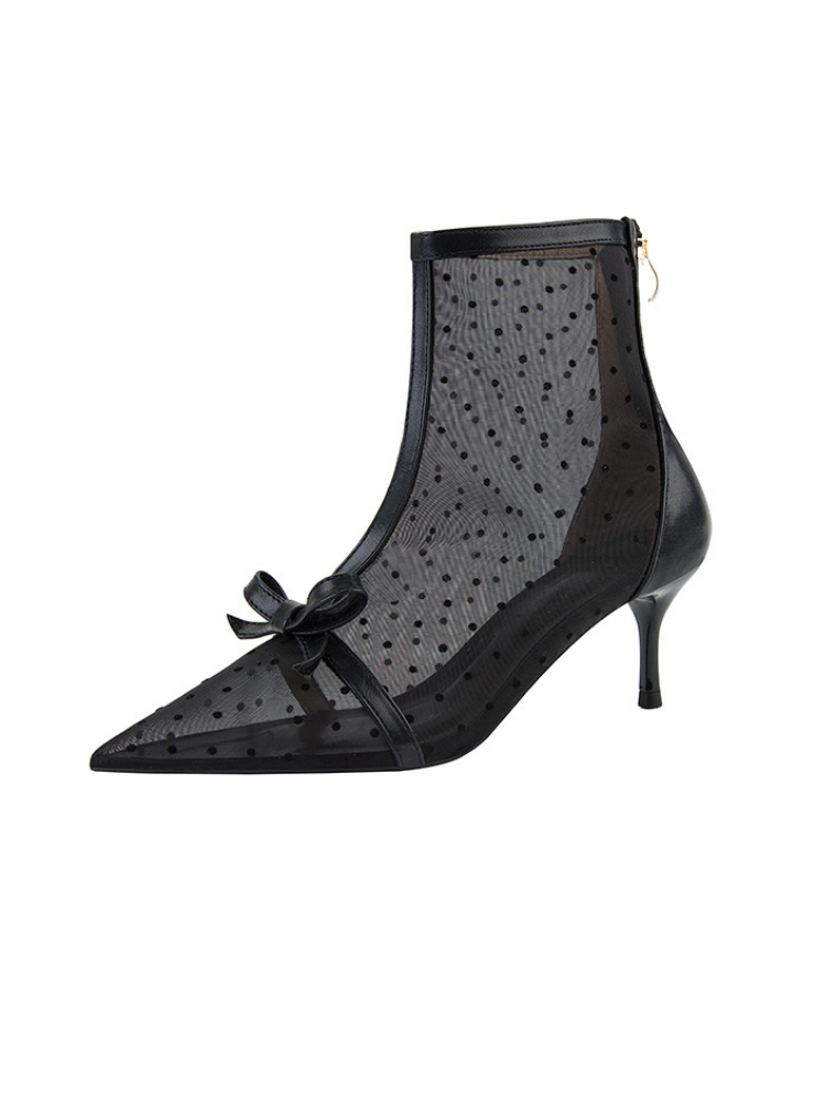 Graceful Orthopedic Boots for Modern Look