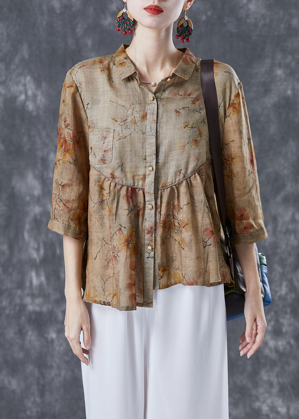 Classic Vintage Shirt with a Flattering Fit
