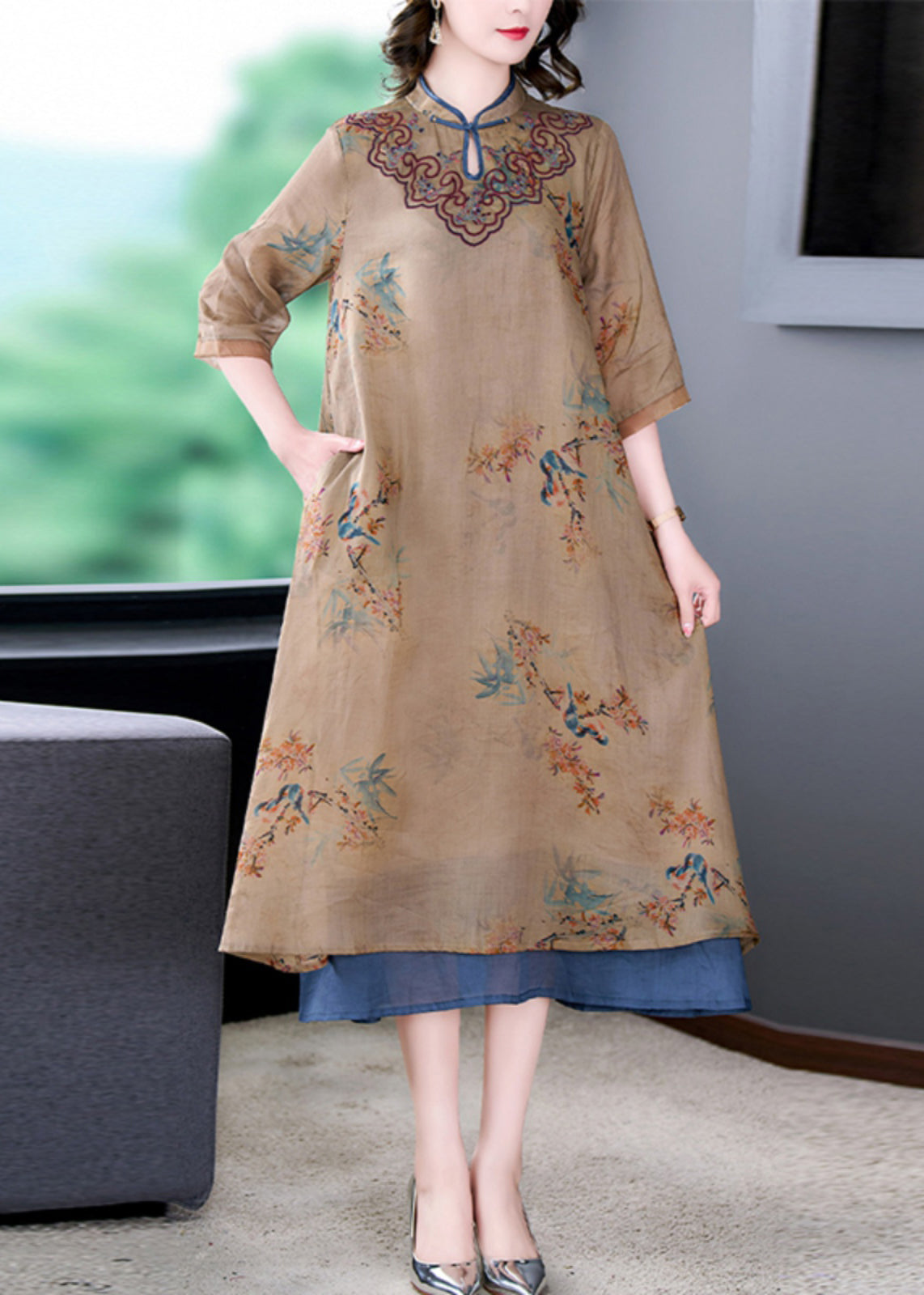 Sophisticated Dress with a Clean Classic Look