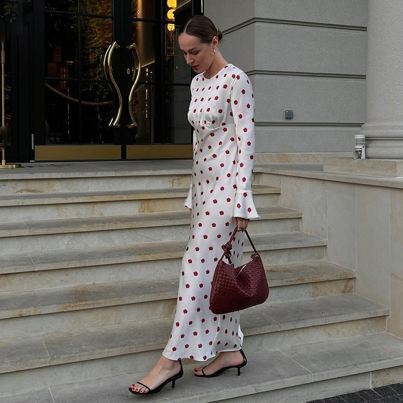Classic Vintage & Enduringly Stylish Dress