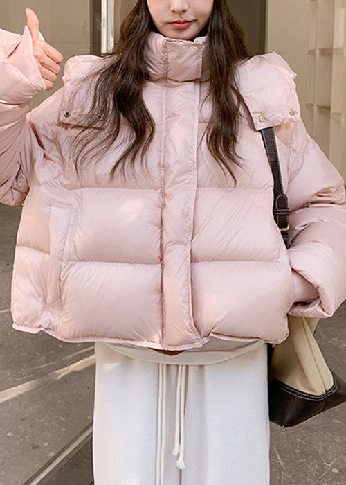 Well Tailored Coat with a Graceful Silhouette