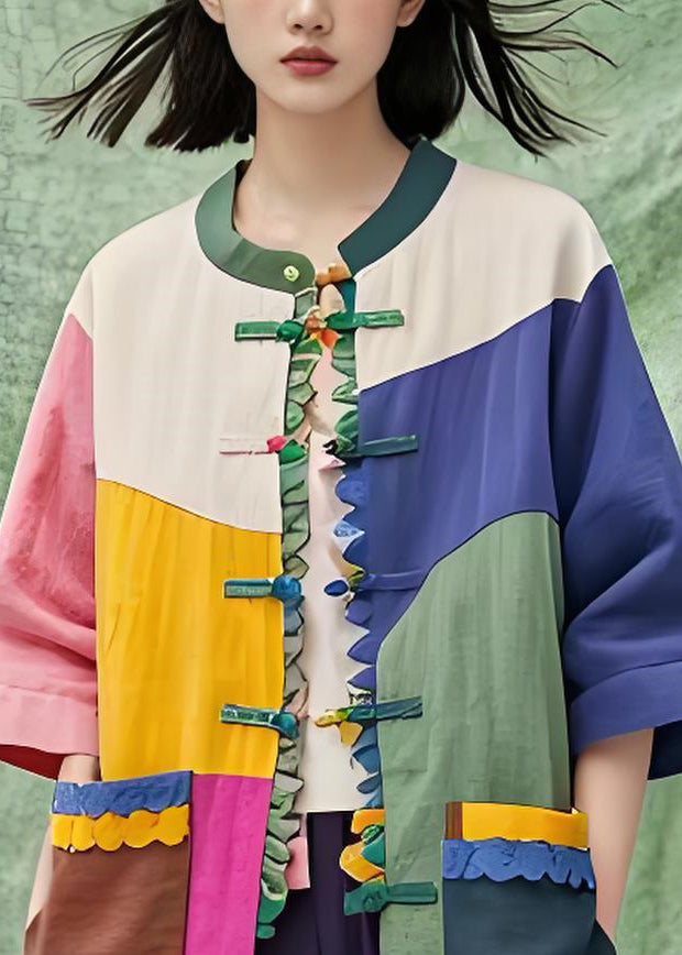 Classic Vintage Shirt with a Flattering Fit