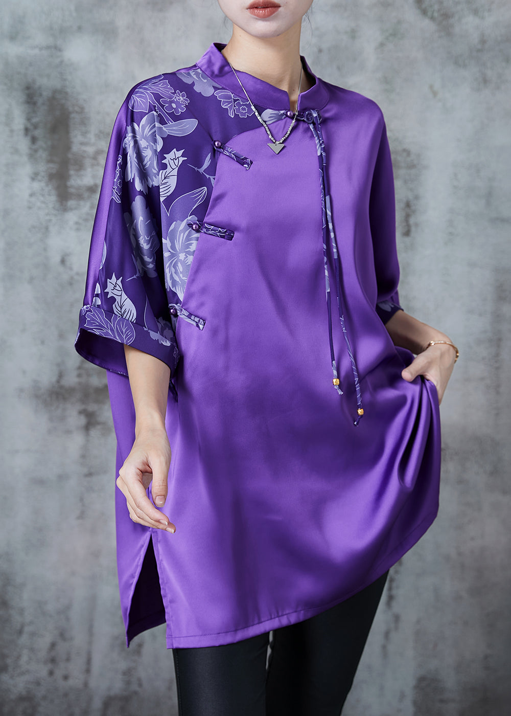 Well Tailored Shirt with a Graceful Silhouette