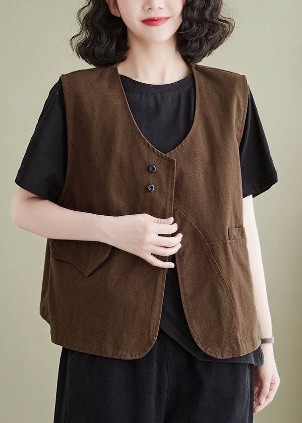 Sophisticated Garment with a Clean Classic Look
