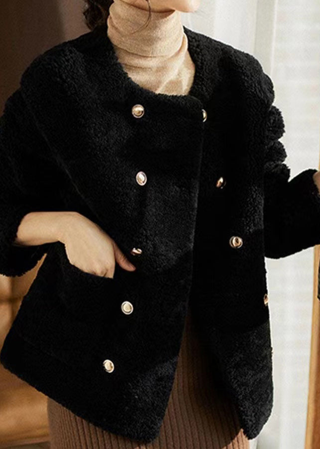 Classic Vintage & Enduringly Stylish Coat