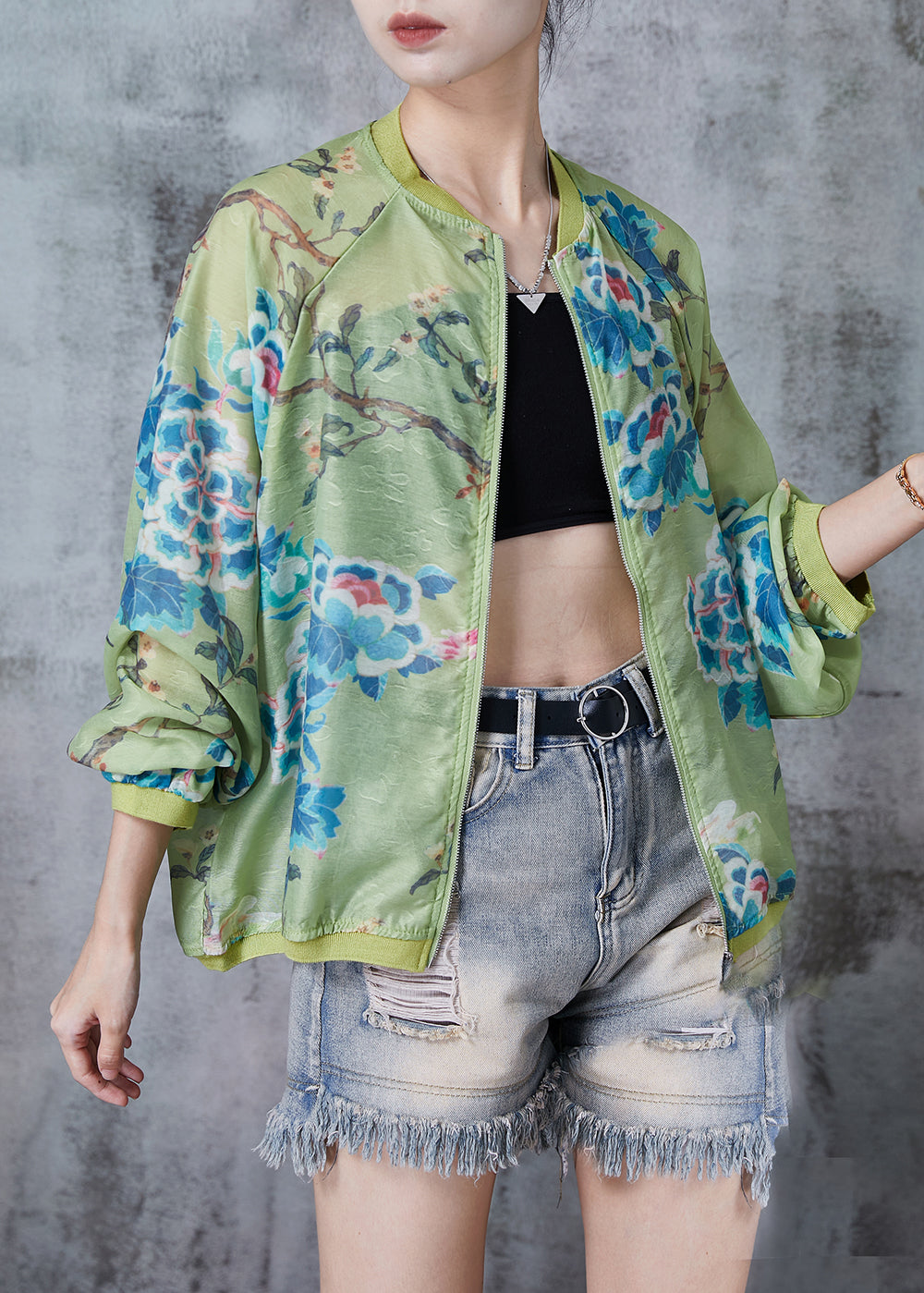 Gracefully Styled Jacket for Any Occasion