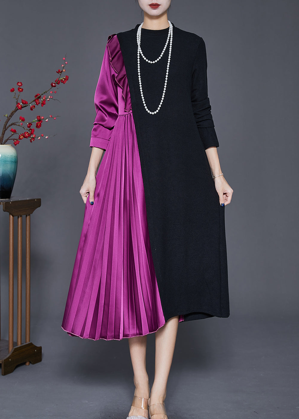 Well Tailored Dress with a Graceful Silhouette