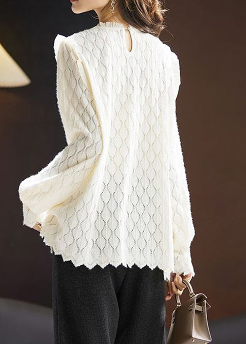 Beautifully Finished Blouse in a Timeless Design