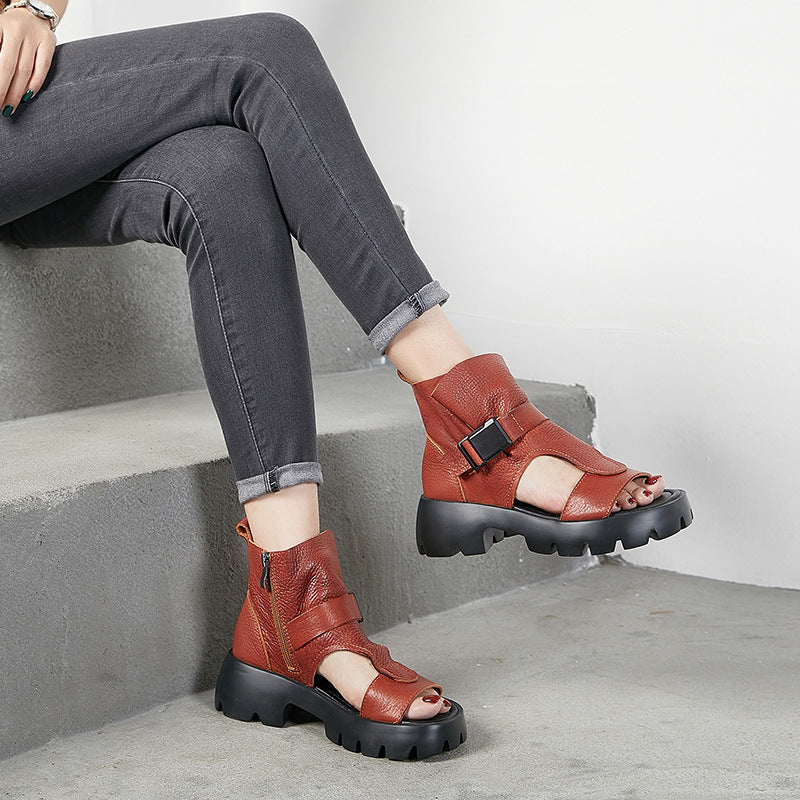 Graceful Orthopedic Sandals for Modern Look