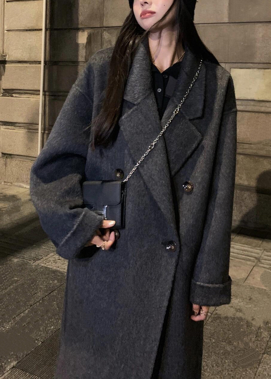 Classic Vintage & Enduringly Stylish Coat