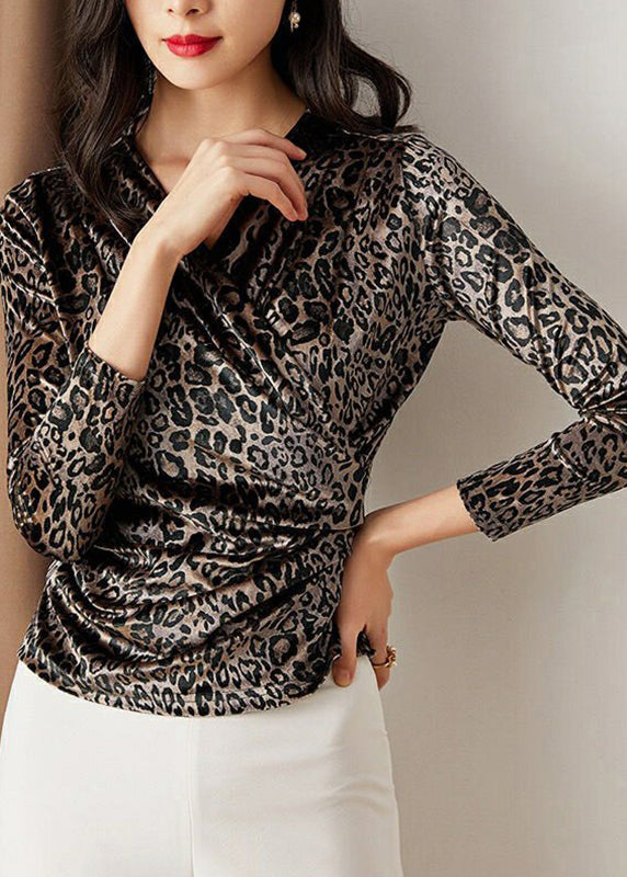Beautifully Crafted Top in a Classic Style