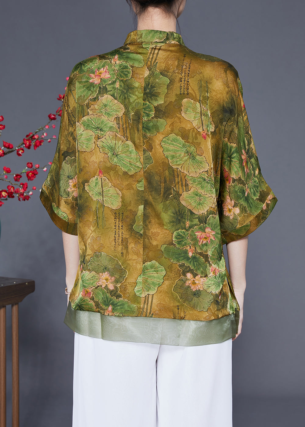 Classic Vintage Top with a Flattering Fit