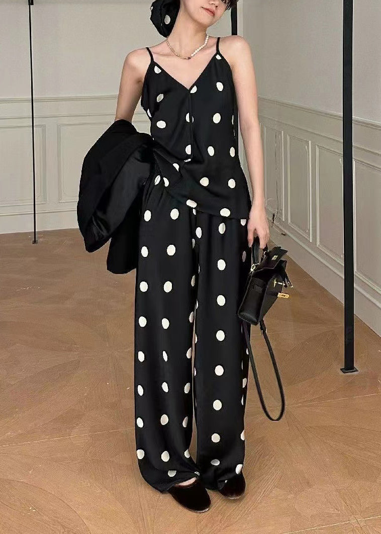 Sophisticated Pants with a Clean Classic Look