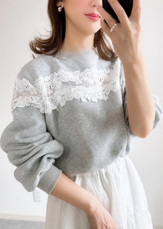 Elegantly Styled Shirt for Everyday Wear