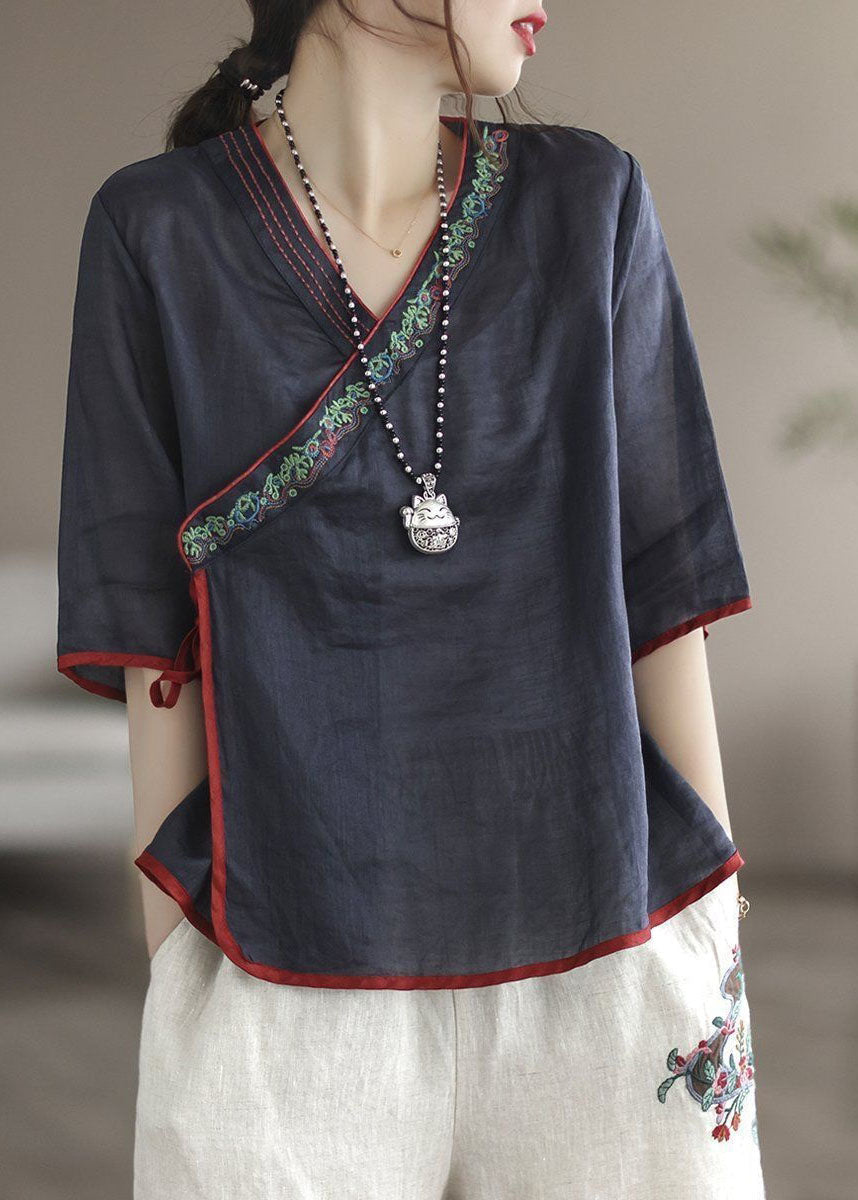 Gracefully Styled Blouse for Any Occasion