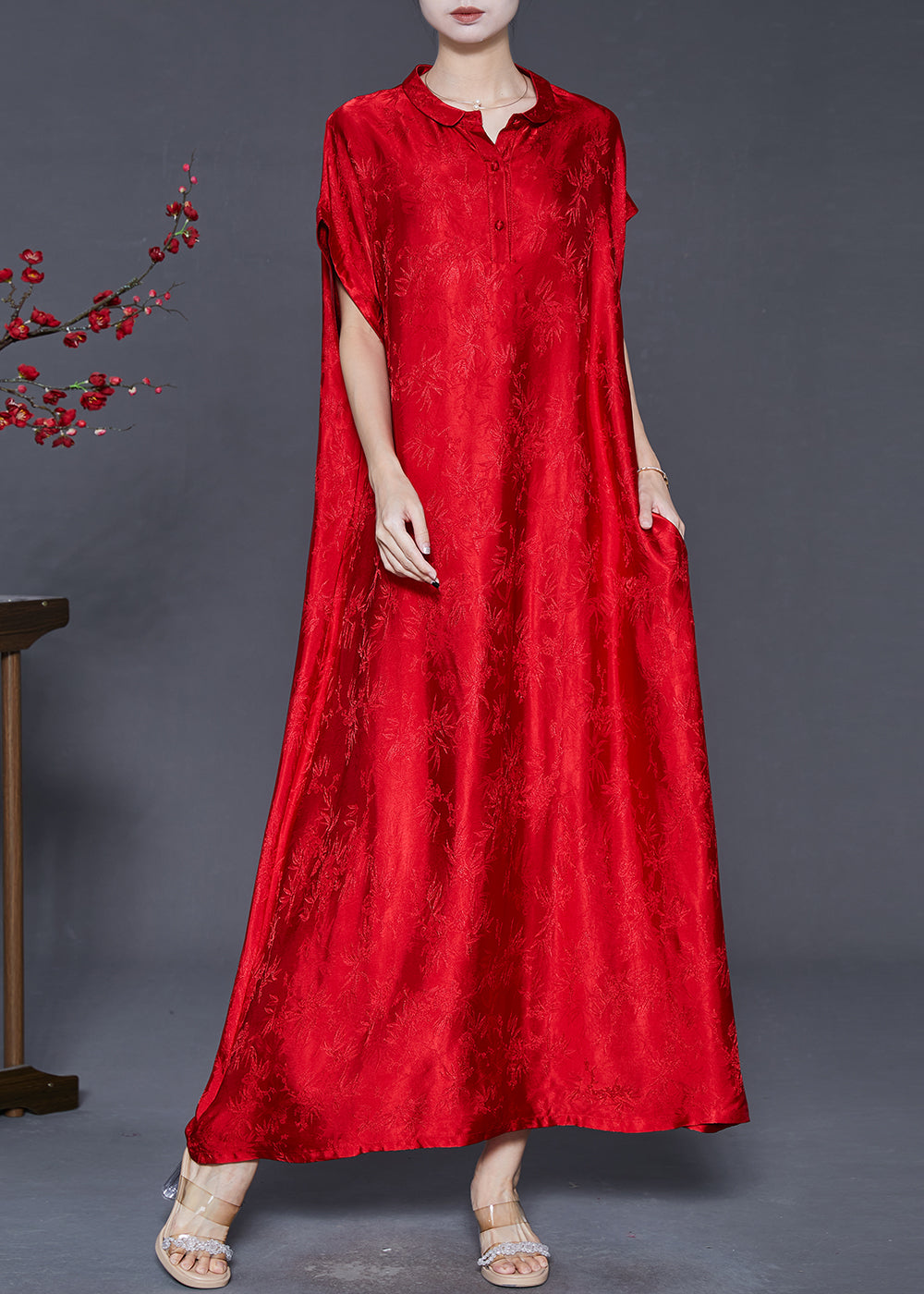 Classic Vintage & Enduringly Stylish Dress
