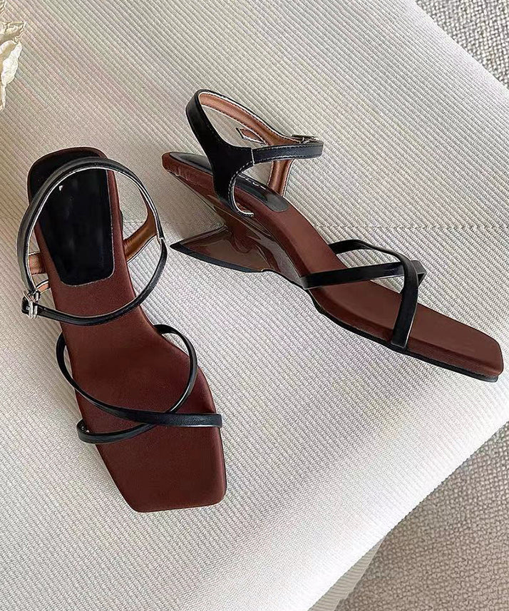 Graceful Orthopedic Sandals for Modern Look