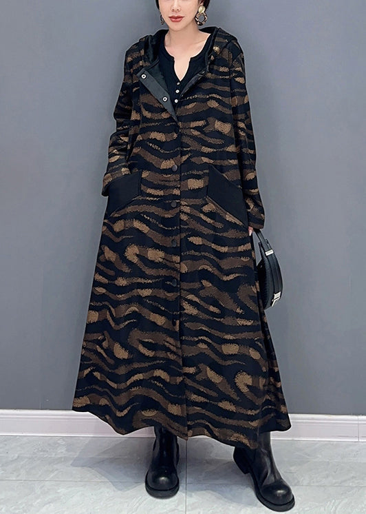 Gracefully Styled Coat for Any Occasion